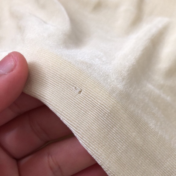 Mirror Palais Yellow Collard Top - Picture 5 of 8